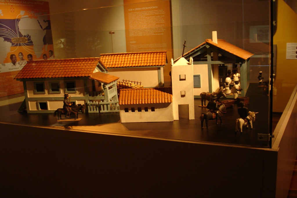 Exposição Portugueses, casa grande bonita.